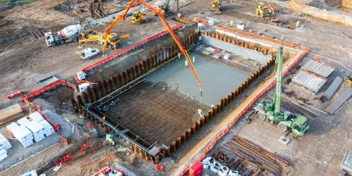 240m3 pool poured