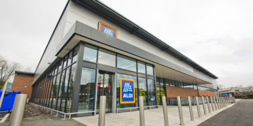 New Aldi opens