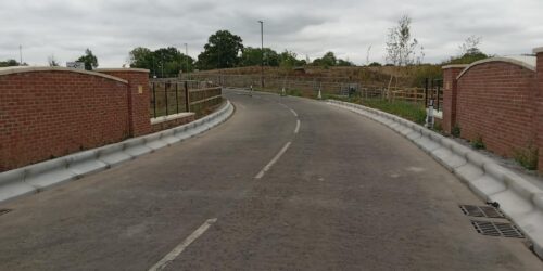 The Avenue is open!